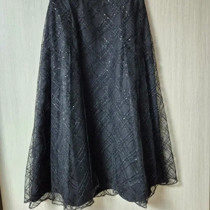 [SOLD OUT] (24년) 듀엘 롱스커트 레이스 블록 비딩스커트 55