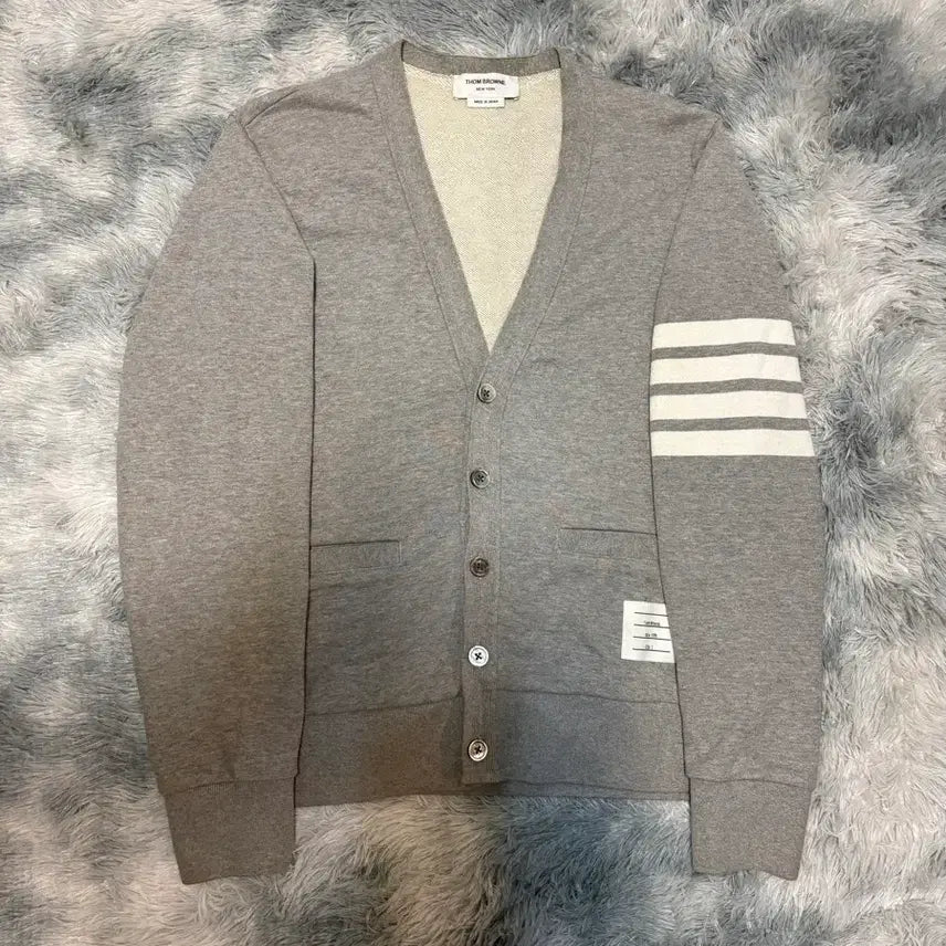 [SOLD OUT] S급) 톰브라운 mjt167a 가디건 2사이즈