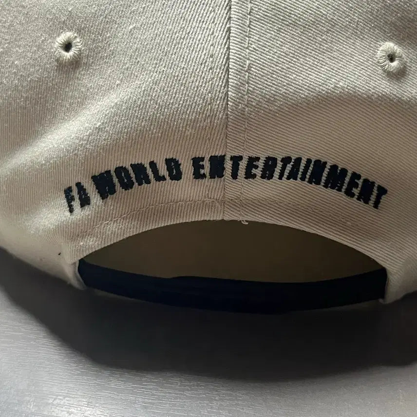 [BUNJANG] Fucking Awesome Beige Ball Cap / 퍼킹어썸 볼캡 베이지