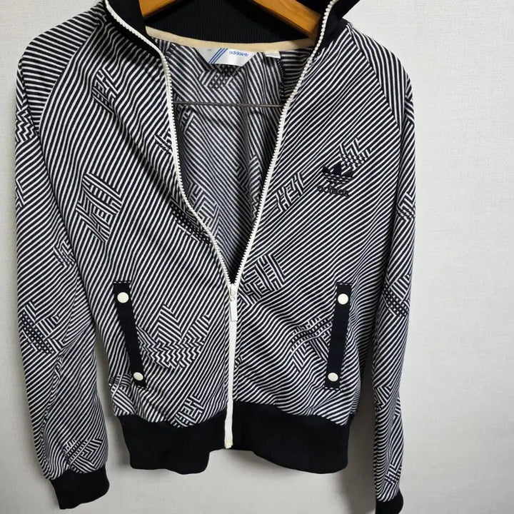 [BUNJANG] Adidas All Over Print Firebird Track Top (Size 100) / [희귀/풀패턴] 아디다스 올오버 프린트 파이어버드 트랙탑 (사이즈100