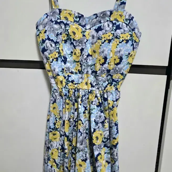 [BUNJANG] Floral Print Cami Dress / 플라워 패턴 끈 원피스 나시원피스