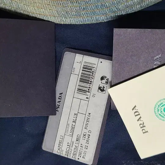 [BUNJANG] Prada Denim Bucket Hat / 프라다 버킷햇 라이트 데님