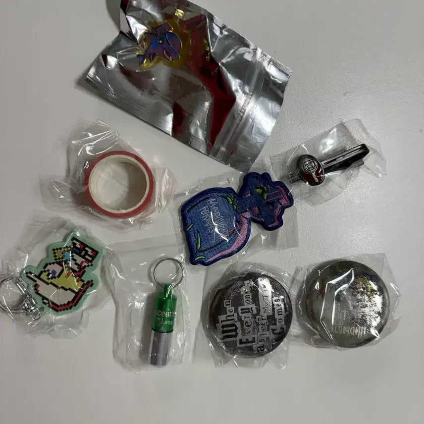 [SOLD OUT] 미개봉 ZUTOMAYO 즛토마요 가챠 세트