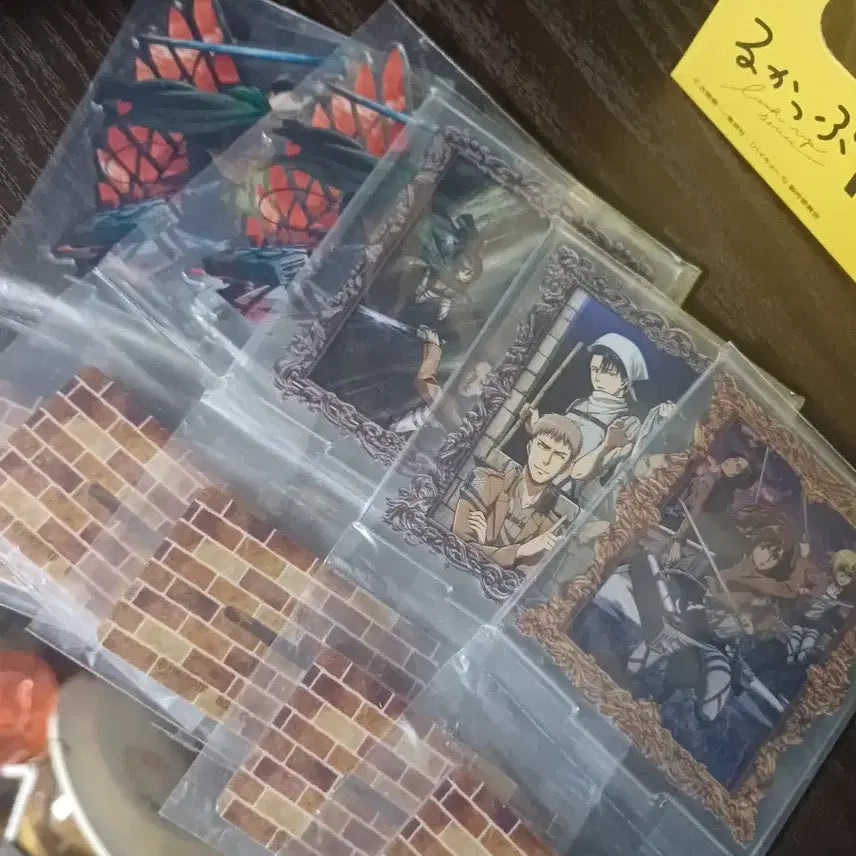 [SOLD OUT] 진격거 아크릴 스텐드 일괄