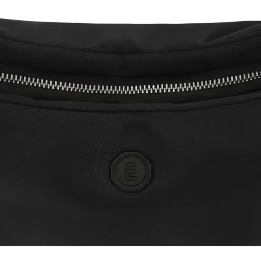 [BUNJANG] Minitmute Clou Soft Shoulder Bag / 미닛뮤트/미닛뮤트가방/미닛뮤트 숄더백/미닛뮤트 클로소프트