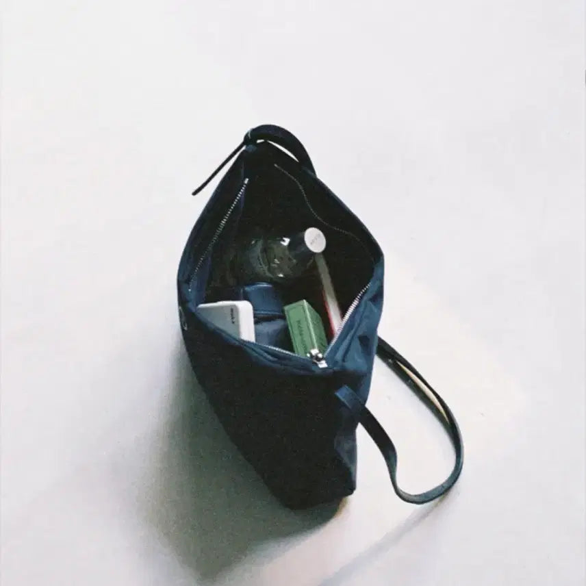 [BUNJANG] Minitmute Clou Soft Shoulder Bag / 미닛뮤트/미닛뮤트가방/미닛뮤트 숄더백/미닛뮤트 클로소프트