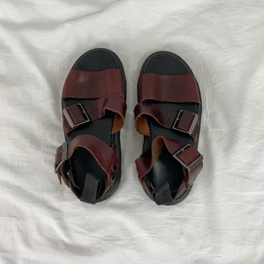 [BUNJANG] Dr. Martens Gryphon Burgundy Leather Sandals / 닥터마틴 그리폰 버건디 레더 샌들 220 <17>