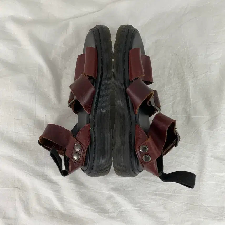 [BUNJANG] Dr. Martens Gryphon Burgundy Leather Sandals / 닥터마틴 그리폰 버건디 레더 샌들 220 <17>