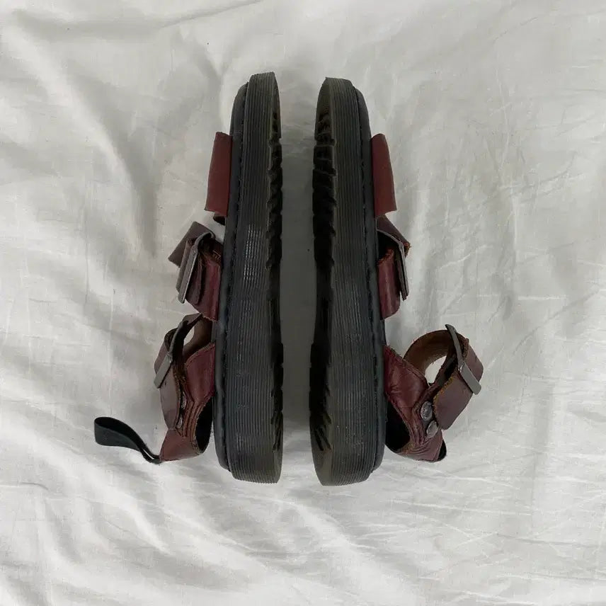 [BUNJANG] Dr. Martens Gryphon Burgundy Leather Sandals / 닥터마틴 그리폰 버건디 레더 샌들 220 <17>