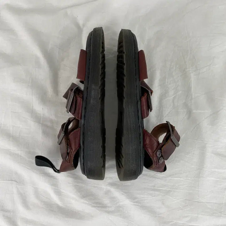 [BUNJANG] Dr. Martens Gryphon Burgundy Leather Sandals / 닥터마틴 그리폰 버건디 레더 샌들 220 <17>