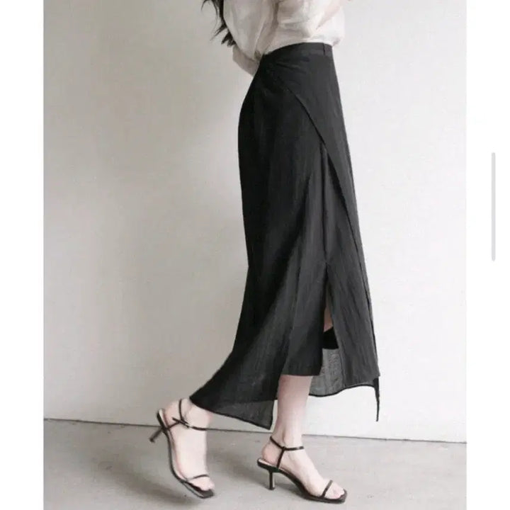 [BUNJANG] UUR Lab Wrap Skirt / 유유알) 랩 스커트