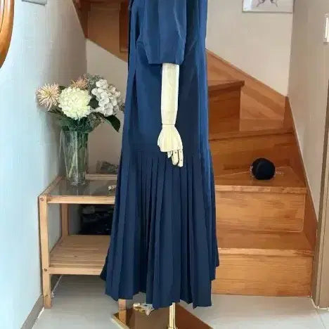 [BUNJANG] Navy Pleated Long Dress / 블루 플리츠 롱 원피스 퍼프소매 F