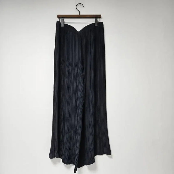 [SOLD OUT] 플리츠미 pleatsme 검정색 플리츠 와이드 팬츠