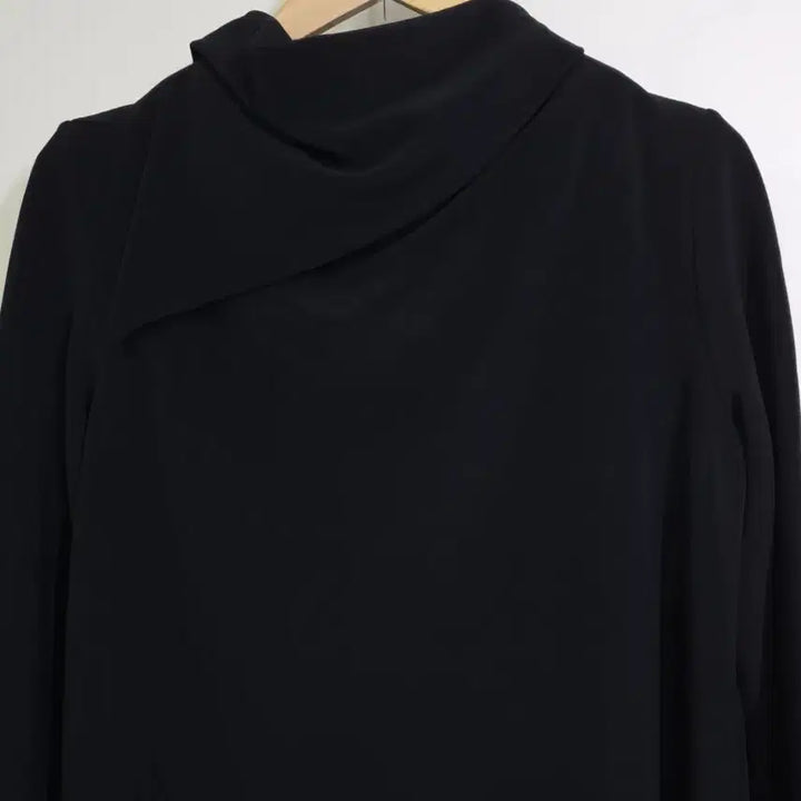 [BUNJANG] COS Long Black Turtleneck Dress / 코스 롱 원피스 ~55