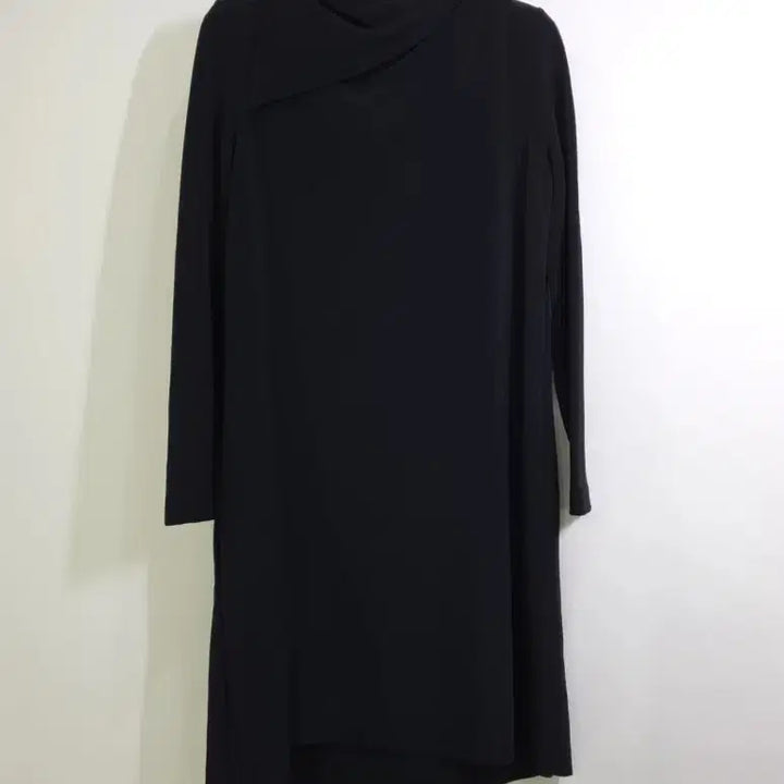 [BUNJANG] COS Long Black Turtleneck Dress / 코스 롱 원피스 ~55