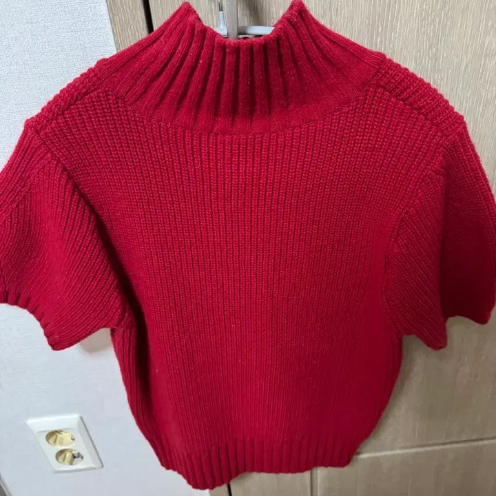 [BUNJANG] Atcorner Turtle Neck Short Sleeve Knit Top / 엣코너 터틀넥 반팔 니트 레드