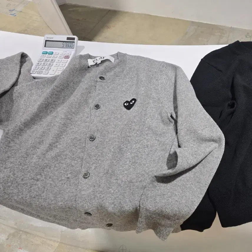 [SOLD OUT] 꼼데가르송 가디건 s사이즈 (새상품)