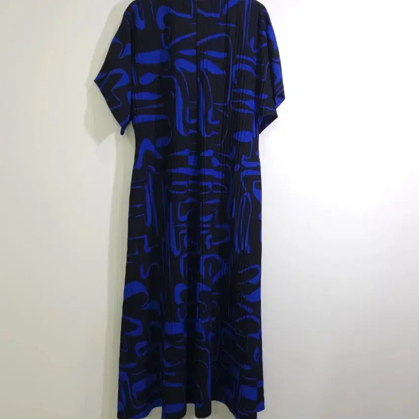 [BUNJANG] COS Pleated Pattern Dress / 코스 플리츠 패턴 원피스~77