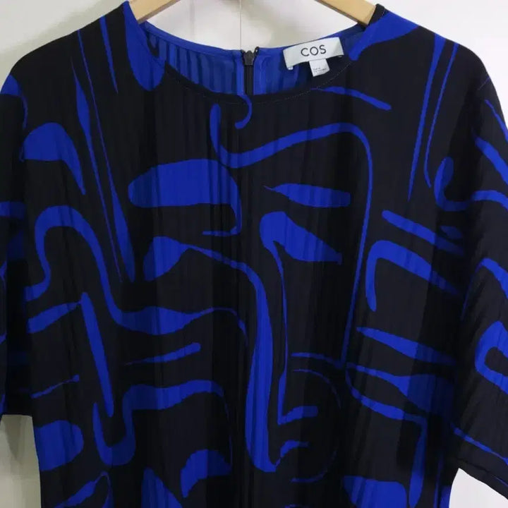 [BUNJANG] COS Pleated Pattern Dress / 코스 플리츠 패턴 원피스~77
