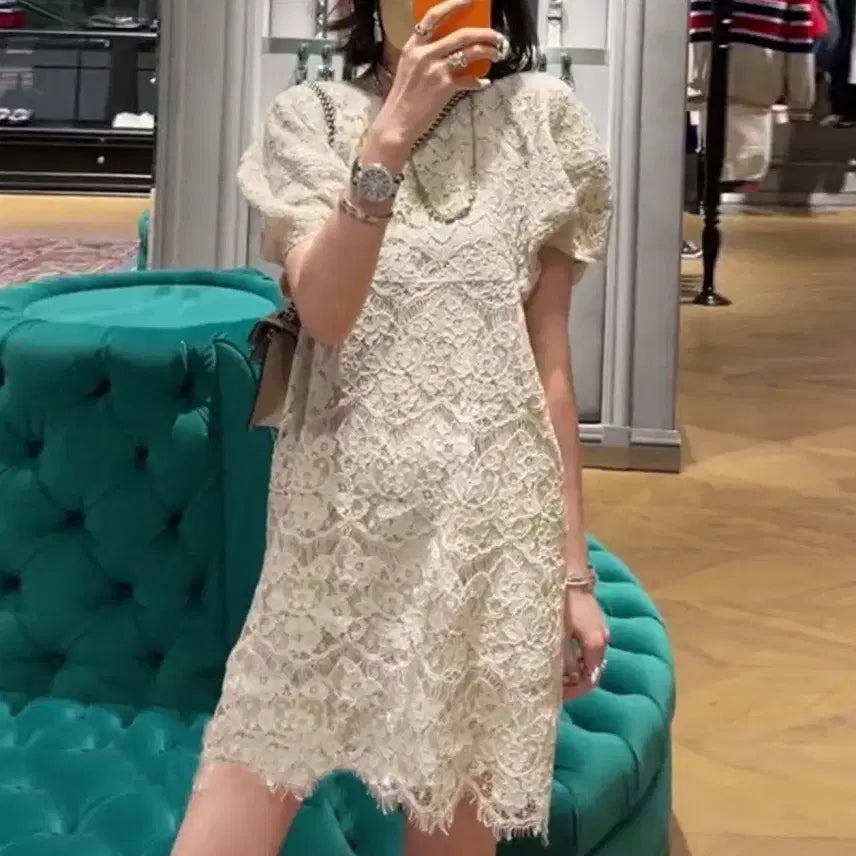[BUNJANG] MOSAIC Lace Puff Sleeve Dress / 새상품 MOSAIC 레이스 원피스 퍼프 소매
