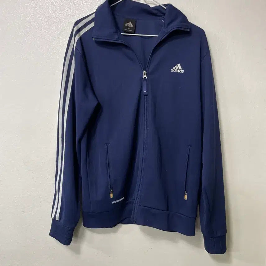 [SOLD OUT] 빈티지구 아디다스 네이비 삼선 트랙탑 100
