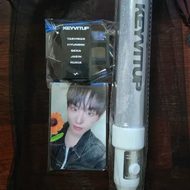 [SOLD OUT] 키빗업 쇼케이스 세트