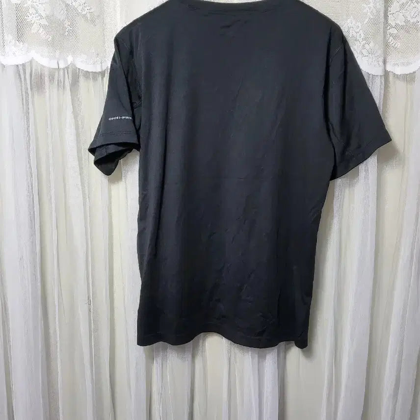 [BUNJANG] Columbia Black Logo Short Sleeve T-Shirt / 컬럼비아 블랙 로고 반팔 티셔츠