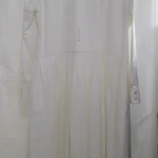 [BUNJANG] MINJUKIM Pleated Shirt Dress / 새상품 MINJUKIM 아카이브상품 (Off White)