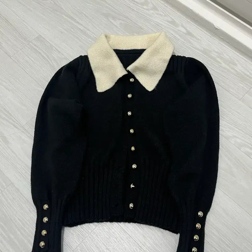 [BUNJANG] Navava Knit Cardigan / 나바바 니트 가디건