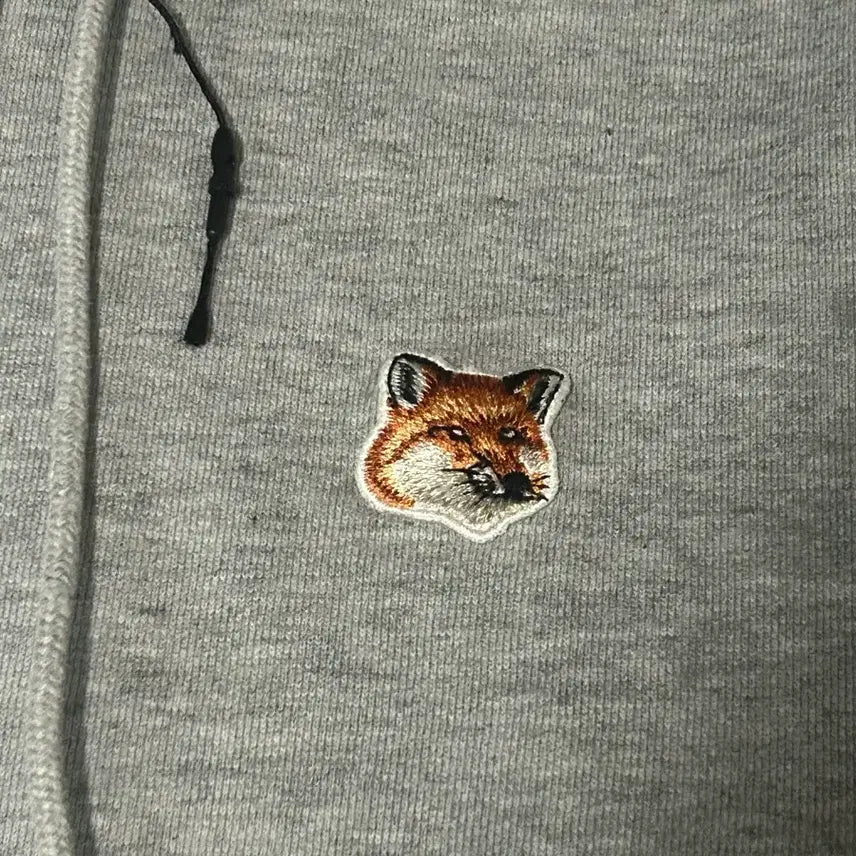 [BUNJANG] Maison Kitsune Gray Fox Patch Hoodie XL / 메종키츠네 그레이 폭스 패치 후드티 XL