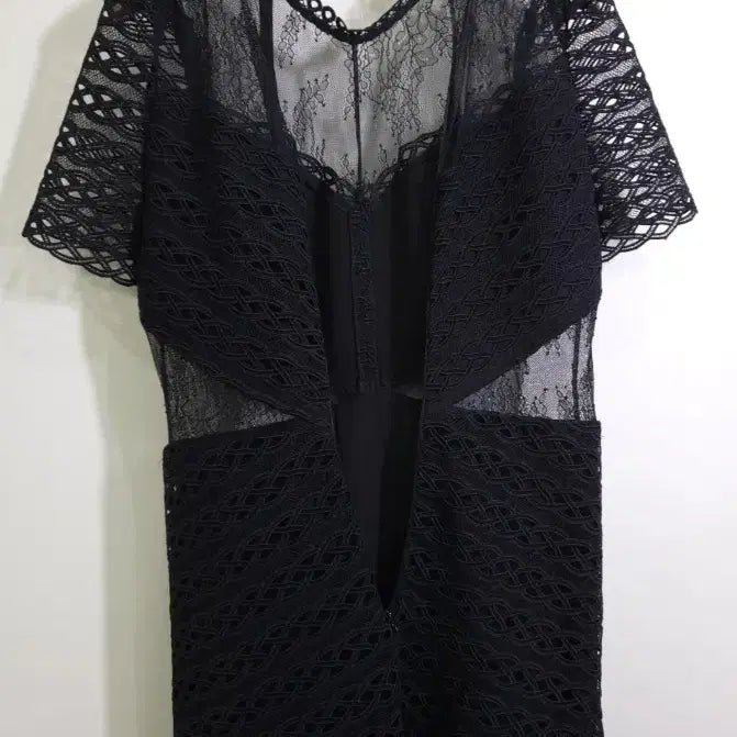 [BUNJANG] Sandro Black Lace Dress / 산드로 블랙 레이스 원피스 ~55