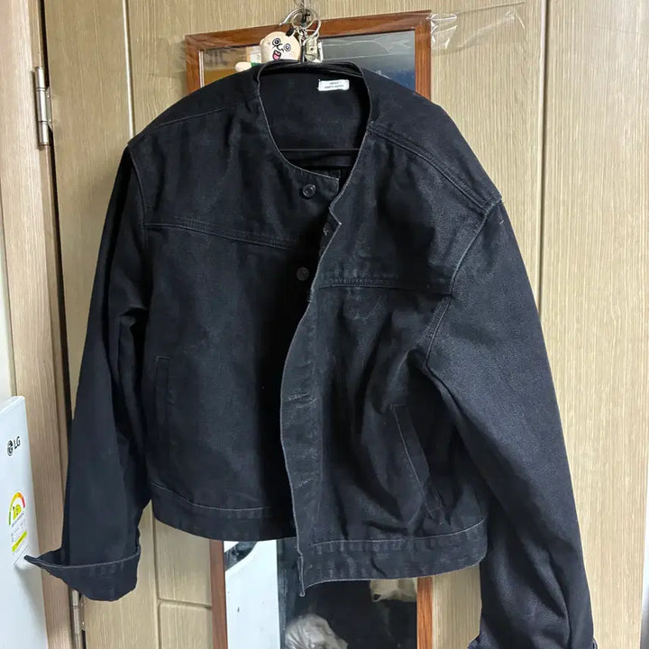 [SOLD OUT] [IDR X MERGO]kkst 벨벳 카라리스 데님 자켓 [블랙] 팝니다
