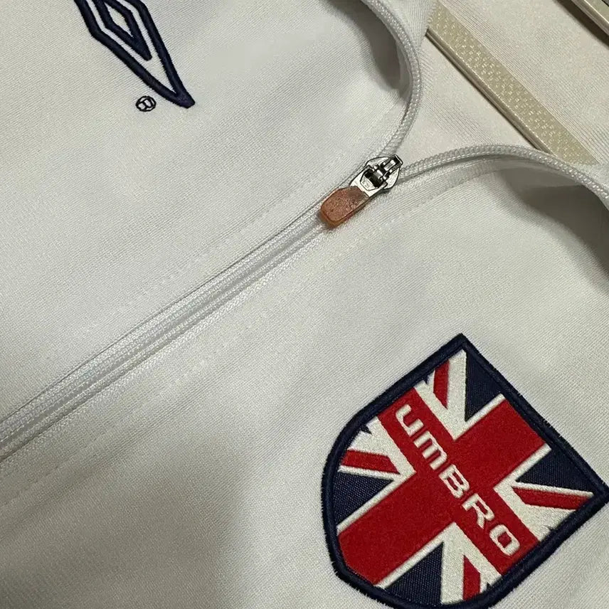 [SOLD OUT] 엄브로 잉글랜드 져지 엄브로 집업 엄브로반팔 화이트 대장
