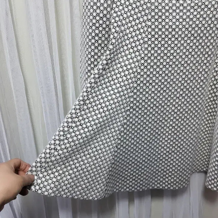 [BUNJANG] JJ JIGOTT Patterned Wool Flare Midi Dress / JJ지고트 JJ JIGOTT 장식 패턴 모 플레어 원피스