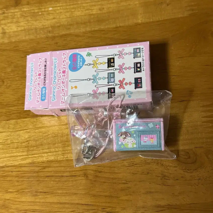 [BUNJANG] Sanrio Sugar Bunnies Denim Strap / 산리오 헤이세이 무네큥 데님 스트랩 슈가바니즈