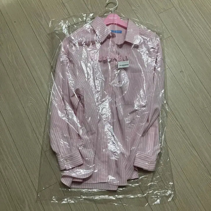 [SOLD OUT] RIBBONBIT 리본빗 제이스 스트라이프 셔츠