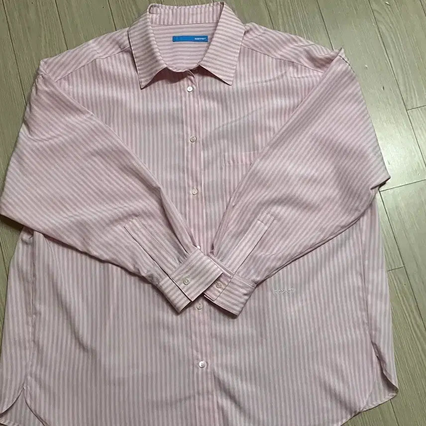 [SOLD OUT] RIBBONBIT 리본빗 제이스 스트라이프 셔츠