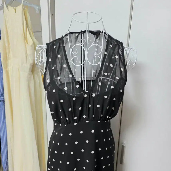 [SOLD OUT] Juicy Maxi Dress 롱원피스 미사용
