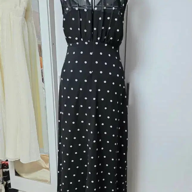 [SOLD OUT] Juicy Maxi Dress 롱원피스 미사용