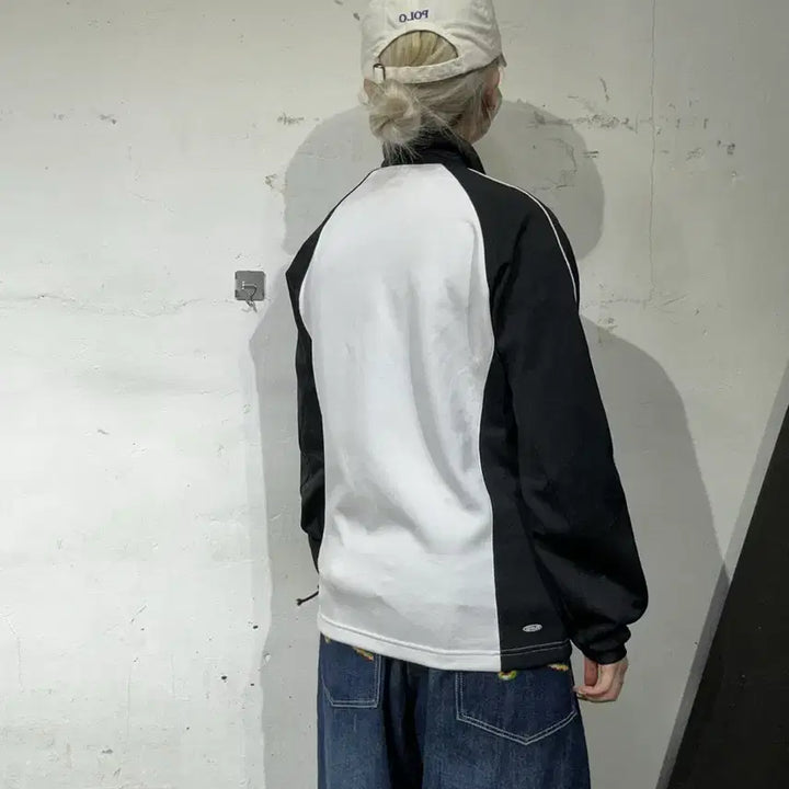 [BUNJANG] Reebok Old School Oversized Track Top Jersey / 리복 올드스쿨 오버핏 화이트 블랙 배색 트랙탑 져지 L