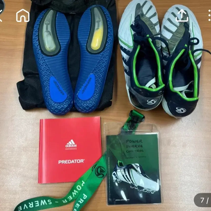 [BUNJANG] Adidas Predator PowerSwerve Soccer Cleats / 아디다스 파워스워브 프레데터 축구화 260