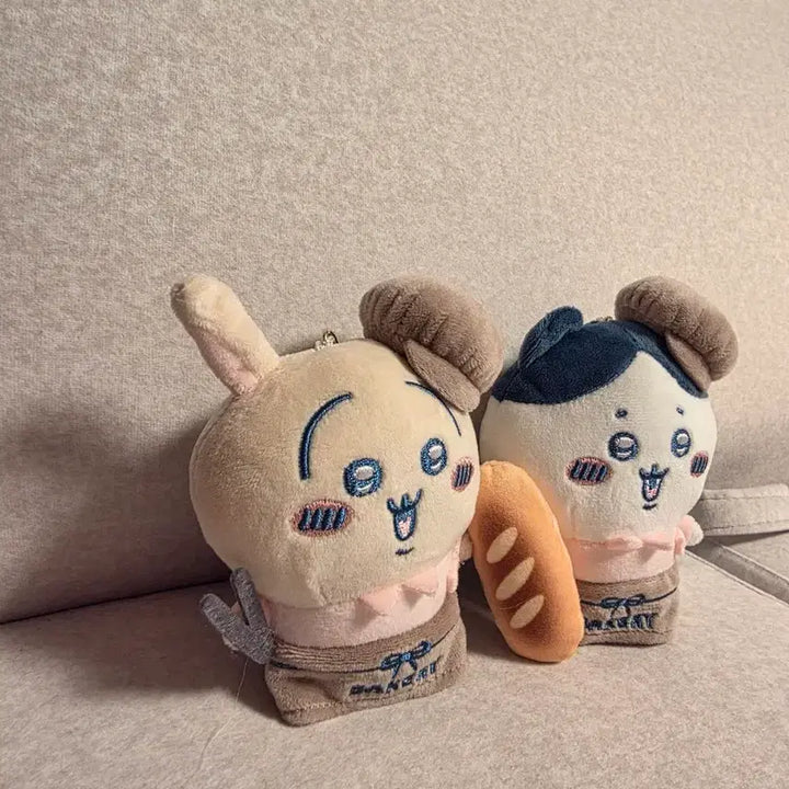 [BUNJANG] Chiikawa Bakery Keyring Doll Set / 새상품) 치이카와 베이커리 키링 인형 하치와레 우사기 모몽가 랏코 쿠리만