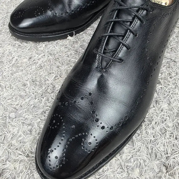 [SOLD OUT] Allen Edmonds Fairfax 알렌 에드먼드  홀컷 윙팁 US8