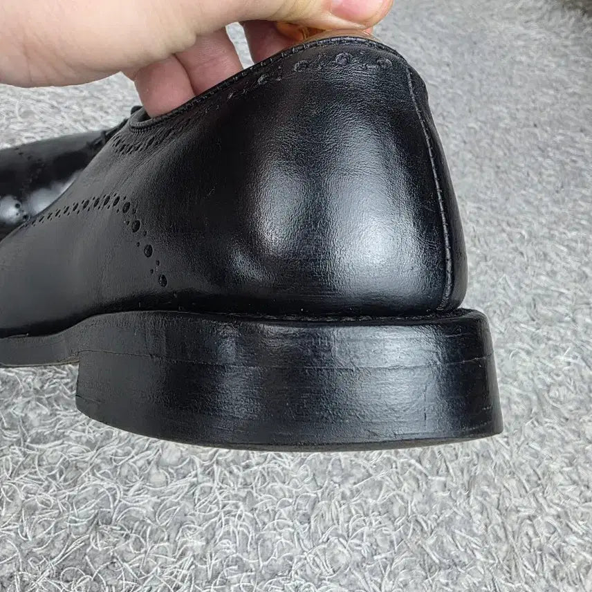 [SOLD OUT] Allen Edmonds Fairfax 알렌 에드먼드  홀컷 윙팁 US8