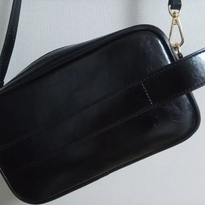 [BUNJANG] CC Leather Belt Bag Mini Crossbody / 새상품/CC 블랙 레더 벨트백 미니 크로스백