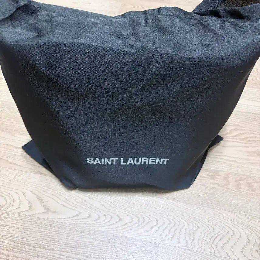[BUNJANG] Black Calfskin Shoulder Bag / 카프스킨 숄더백