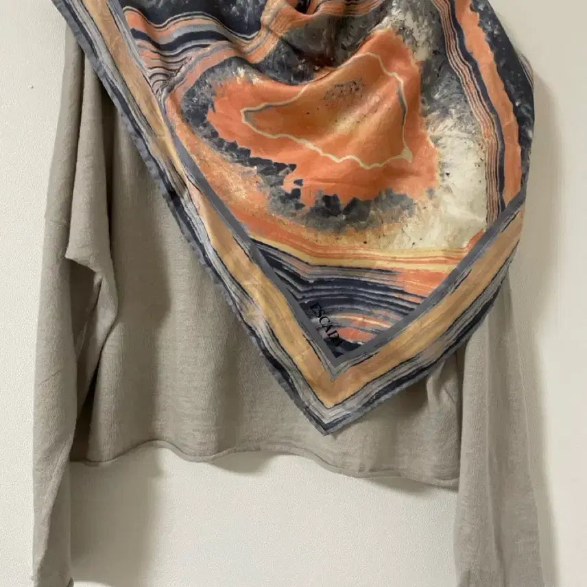 [SOLD OUT] 이태리 ESCADA실크스카프