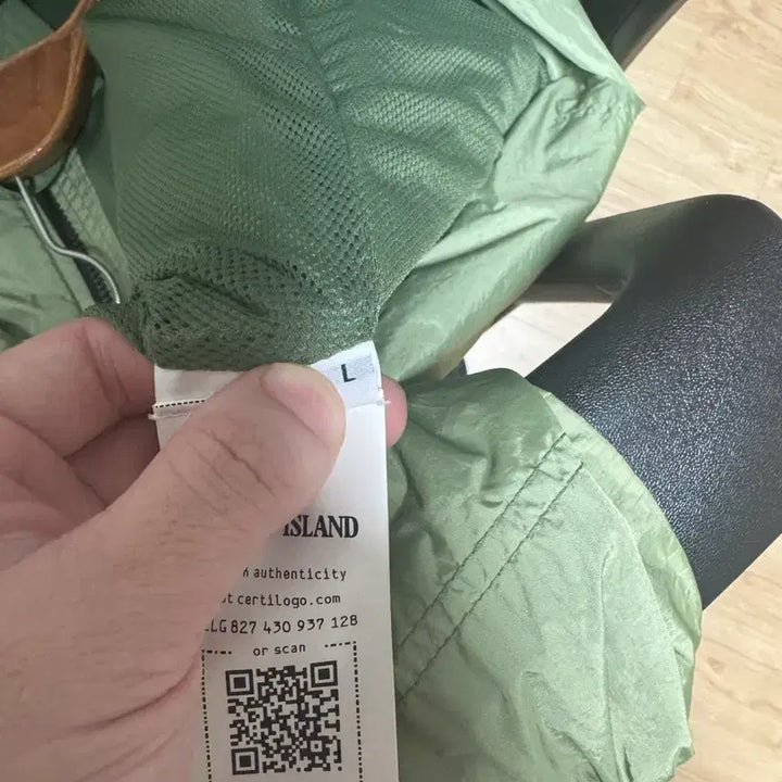 [BUNJANG] Stone Island Crinkle Reps Jacket Sage Green / 스톤아일랜드 크링클랩스 자켓 23ss l 세이지 그린