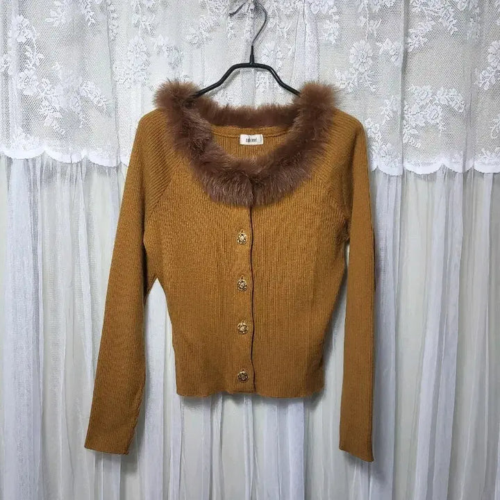 [BUNJANG] nab noel Fur Trimmed Gold Button Cardigan / 일제 nab noel 퍼 트리밍 골드 버튼 가디건
