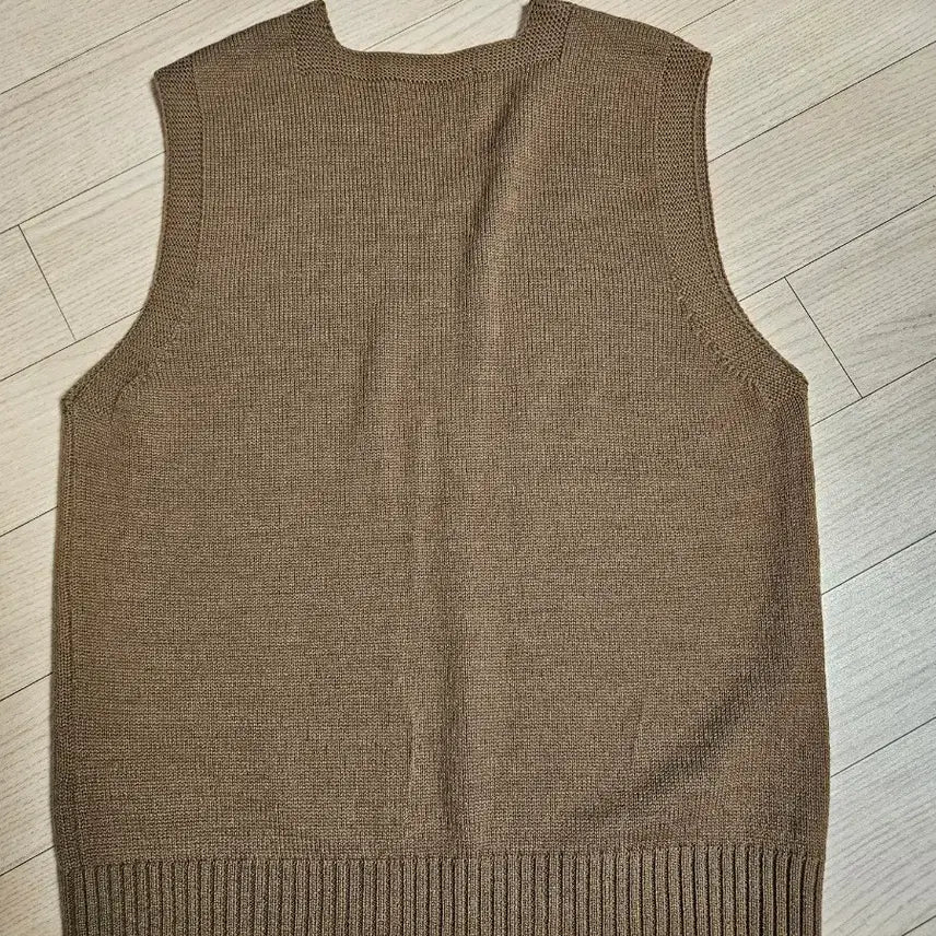 [BUNJANG] Needlework Military Knit Vest / 니들워크 밀리터리 니트베스트